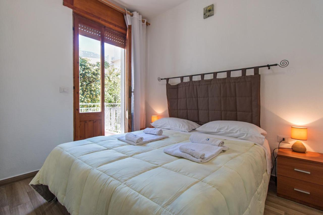 Casa Riccio Appartement Cala Gonone Buitenkant foto